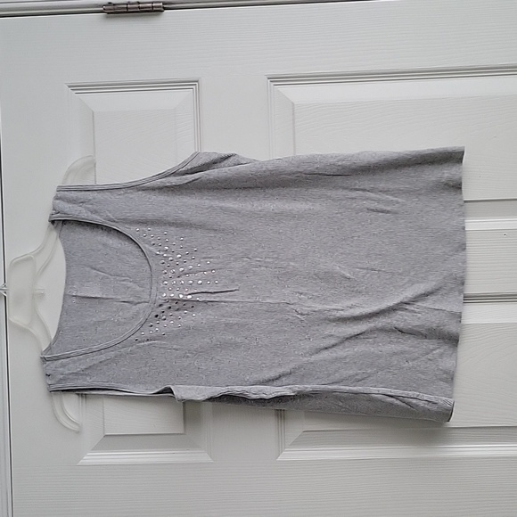 St. John's Bay Women's Tank - Picture 1 of 10